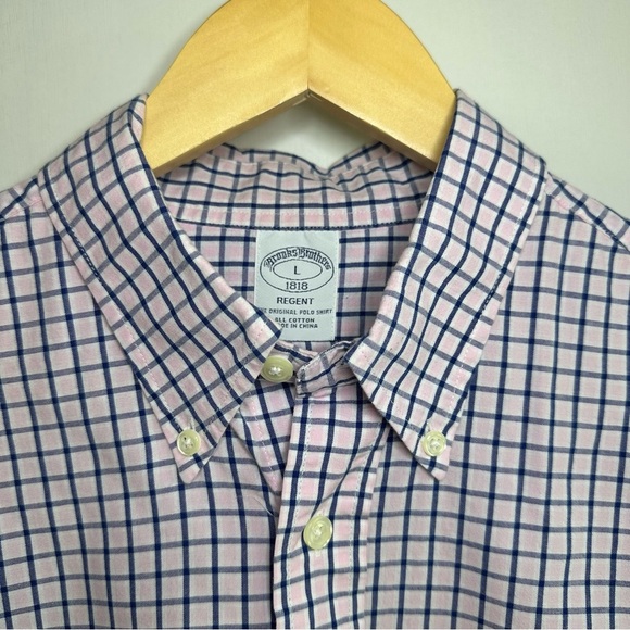Brooks Brothers Button Down Dress Shirt. Large. Graph Check Light Pink and Navy. - Picture 3 of 7